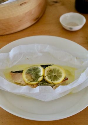 せいろで1人ごはん〜鮭のレモンバター蒸し-レシピのメイン写真