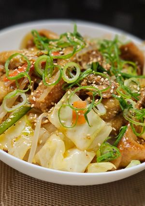 鶏皮山賊焼き丼-レシピのメイン写真