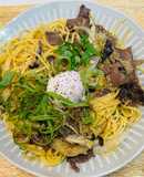 超具沢山！しめじとえのきのすき焼きパスタ