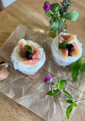 簡単いちじくグラスカップケーキ-レシピのメイン写真
