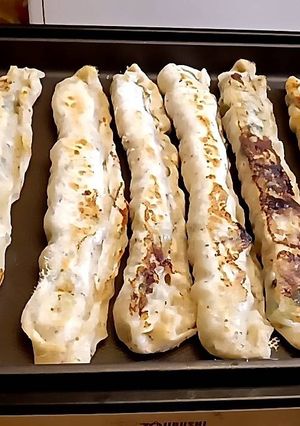 手作り餃子の皮で。ジャンボ餃子簡単包み方-レシピのメイン写真
