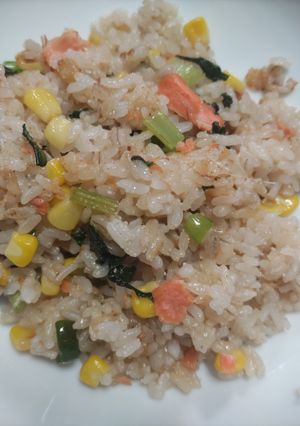 鮭とタラコと小松菜のバター醤油炒飯-レシピのメイン写真