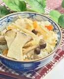 塩麹仕込み🍄‍🟫きのこの炊き込みご飯😋