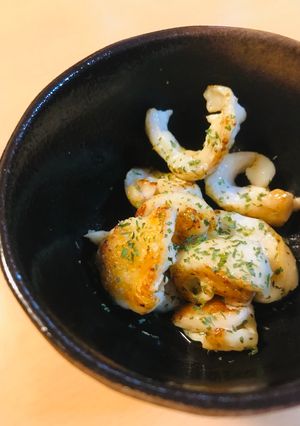 小鉢レシピ●鶏皮の塩レモン炒め-レシピのメイン写真