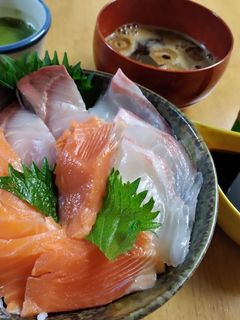 お手軽 海鮮丼-レシピのメイン写真