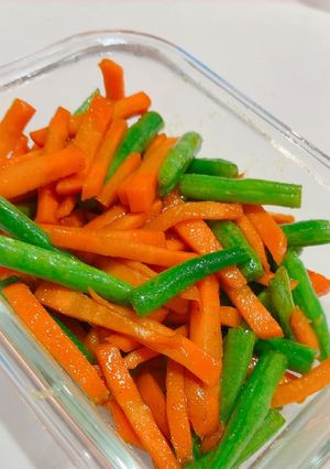 いんげんとにんじんのカレー風味炒め-レシピのメイン写真