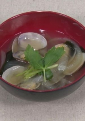 出汁が際立つ！あさりと玉ねぎのお吸い物-レシピのメイン写真