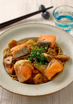鮭と舞茸の焦がしバター醤油パスタ♪-レシピのメイン写真