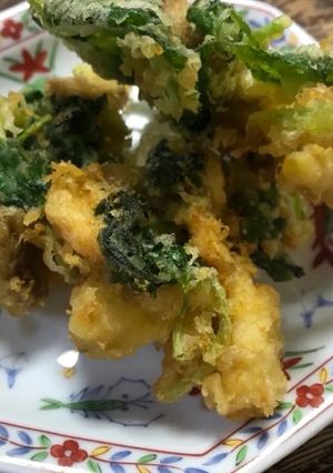 ミツバと鶏胸肉と椎茸軸のかき揚げ-レシピのメイン写真