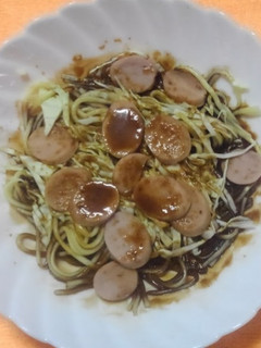 夜食にレンチンで半玉焼きそば:美味!-レシピのメイン写真