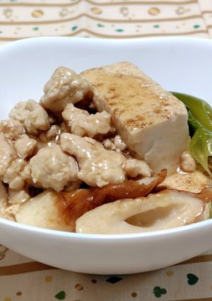 鶏ひき肉と焼き豆腐のすき煮風-レシピのメイン写真