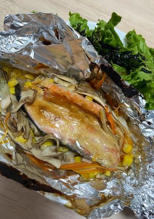 鮭のホイル焼き〜味噌マヨ風味〜-レシピのメイン写真