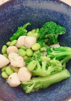 冷凍食材で♪ブロッコリー枝豆と貝柱サラダ-レシピのメイン写真