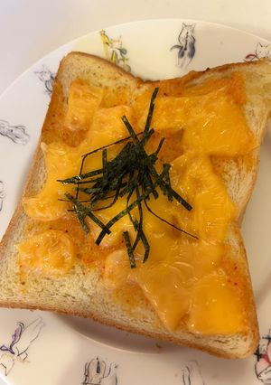 簡単！とろ〜りチーズ♪明太子トースト-レシピのメイン写真