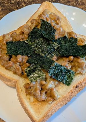 焼いたらのせるだけ！納豆トースト♪-レシピのメイン写真