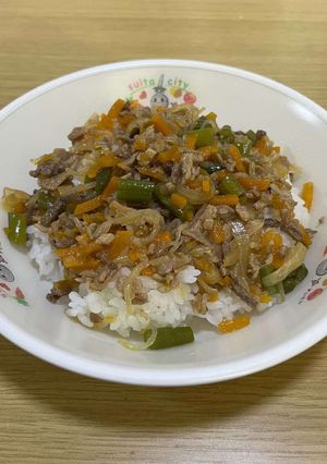【学校給食】そぼろ丼-レシピのメイン写真
