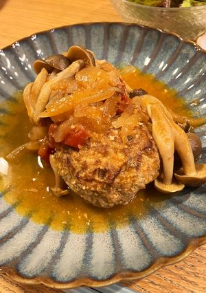 簡単煮込みハンバーグ（トマト味噌）-レシピのメイン写真