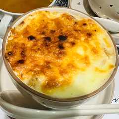 รูปของ 鶏肉とエビのグラタン★キャロットライス