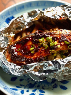 麻辣醤で、鮭とキノコの麻辣ホイル焼き-レシピのメイン写真