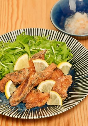 皮パリッ★生姜醤油味★ぶりの竜田揚げ-レシピのメイン写真