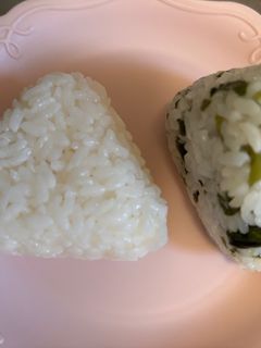 びっくり美味しい！コンビニ風塩おにぎり by claire0147