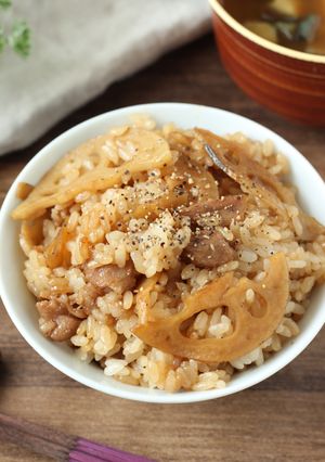夫が愛する♡れんこんと豚肉の混ぜご飯-レシピのメイン写真