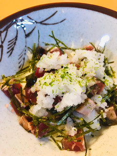 市販カツオのたたき●おろしサイコロ丼-レシピのメイン写真