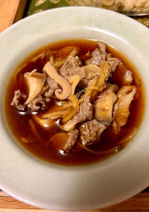 マグロのスジのにんにくしょうが煮込み-レシピのメイン写真