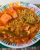 宮崎辛麺…に見せかけてじつはナポリタン麺