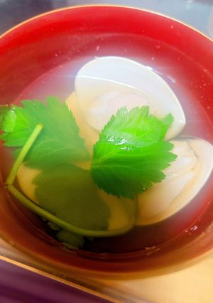 羅臼昆布で旨みたっぷり✨蛤のお吸い物-レシピのメイン写真