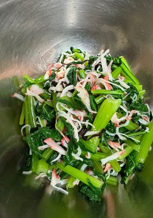 小松菜とカニカマと塩昆布の酢の物-レシピのメイン写真