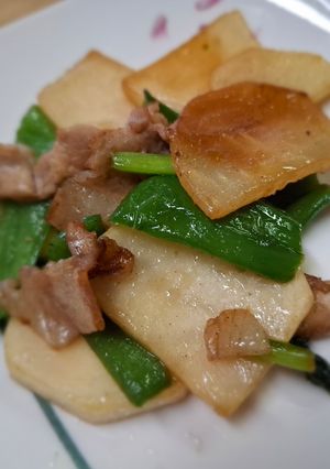 豚肉とカブとピーマンの炒め物-レシピのメイン写真
