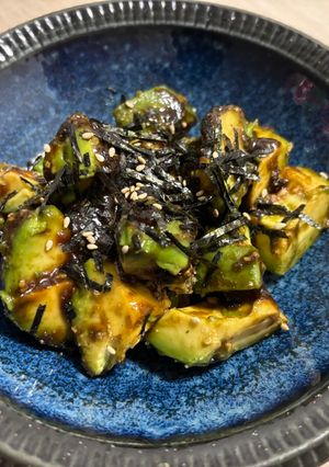 アボカドと海苔の佃煮の和え物-レシピのメイン写真
