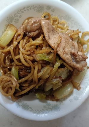 【ズボラさん向け】冷凍肉の焼きそば キャベツいり-レシピのメイン写真