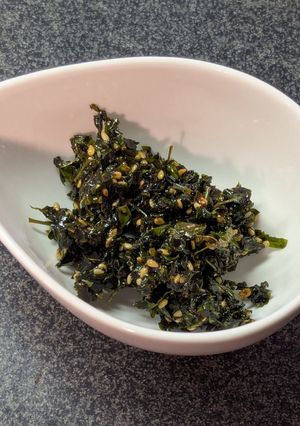 芳醇な香りがたまらない♡山椒の葉の佃煮-レシピのメイン写真