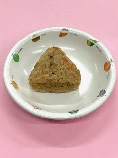 【ばんげ保育所】きのこおにぎり-レシピのメイン写真