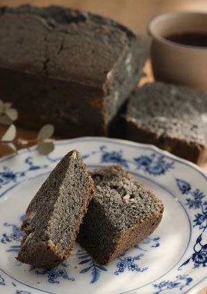 黒ごまバナナケーキ/ バナナブレッド-レシピのメイン写真