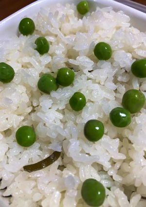 実えんどう（グリンピース）ご飯-レシピのメイン写真
