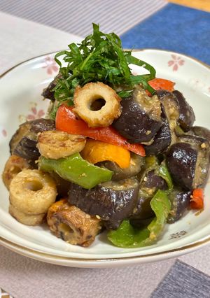 茄子とパプリカとちくわの彩り味噌炒め♪-レシピのメイン写真