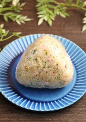 簡単！悪魔のおにぎり☆八王子ラーメン風味-レシピのメイン写真