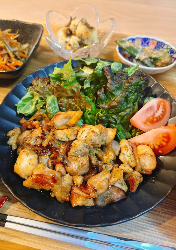 ご飯がすすむ🐾鶏もも肉の生姜焼き-レシピのメイン写真