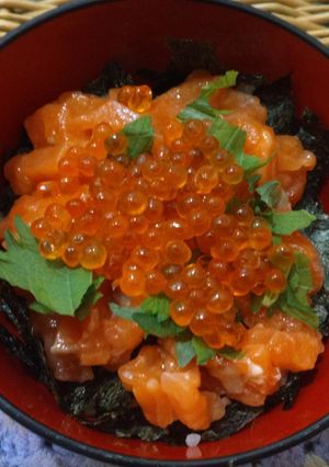 生サーモンの親子丼-レシピのメイン写真