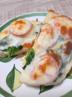 トマトとホウレン草のモッツァレラトースト-レシピのメイン写真