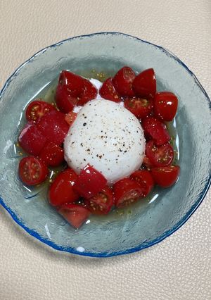 ブッラータチーズのトマトサラダ-レシピのメイン写真