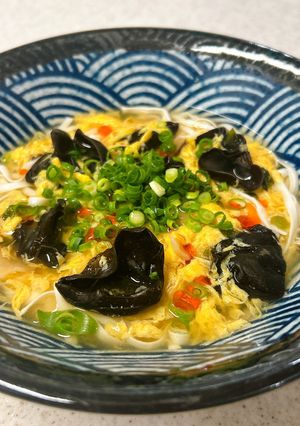 フリーズドライの卵スープで酸辣湯うどん-レシピのメイン写真
