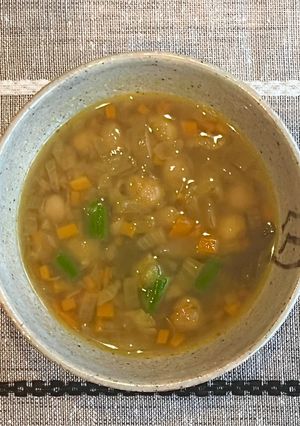 野菜とお豆たっぷり⭐︎ クミンスープ-レシピのメイン写真