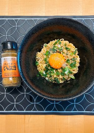 袋麵をお手軽アレンジ！カレーまぜそば-レシピのメイン写真