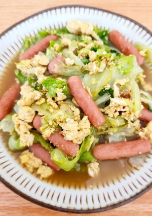 ソーセージとレタスの炒め煮-レシピのメイン写真