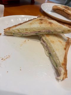 ホットサンドハムチーズきゅうり-レシピのメイン写真