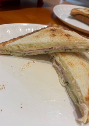 ホットサンドハムチーズきゅうり-レシピのメイン写真